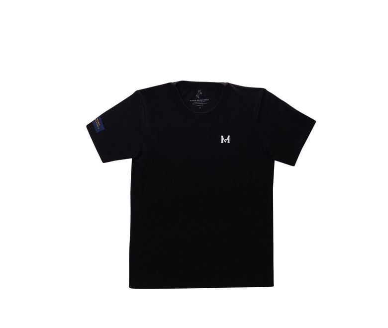camiseta-mh-monograma-negro-tierra-arriba_1